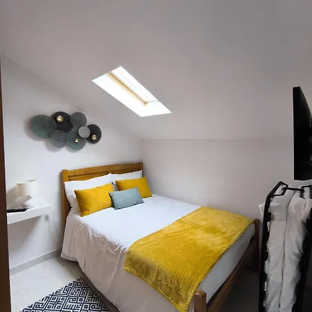 Casinhas Adelaide * Nazaré